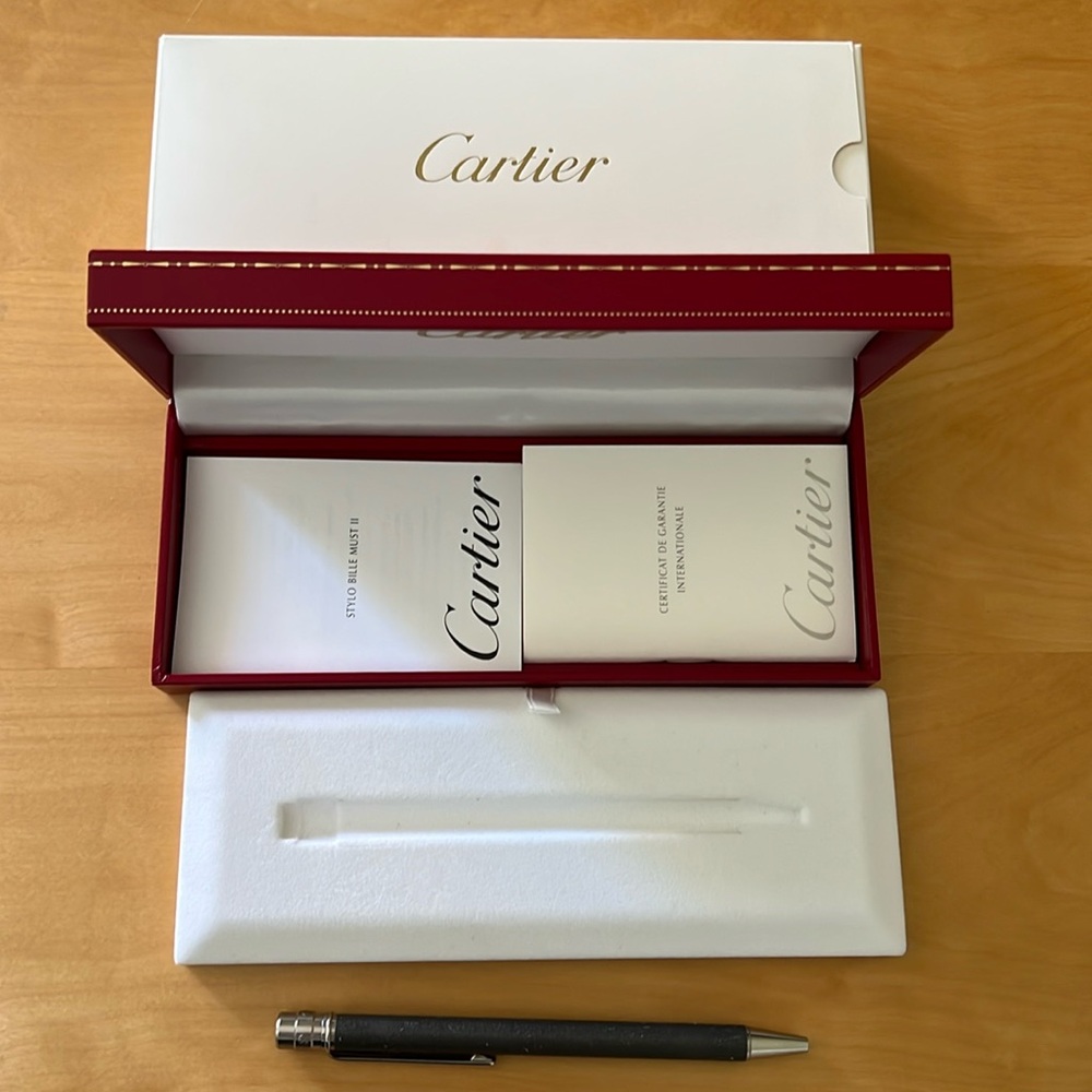 CARTIER Santos de Cartier Ballpoint Pen, Lacquer, Men's, Women's, gray, ST150189 - Picture 5 of 10